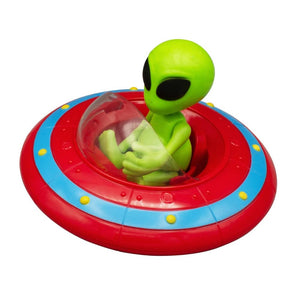 UFO-Raumschiff mit Außerirdischem