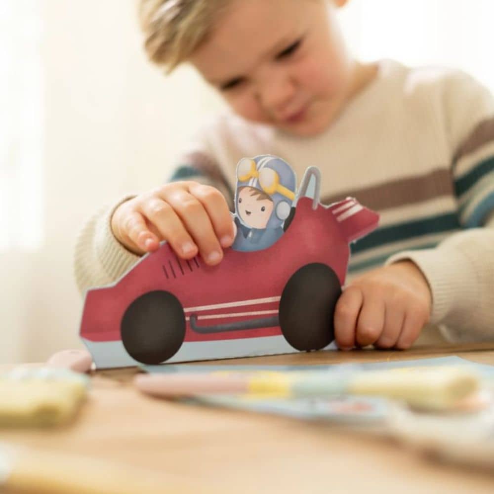 Kreatives Heft mit Schere – Jim & Friends