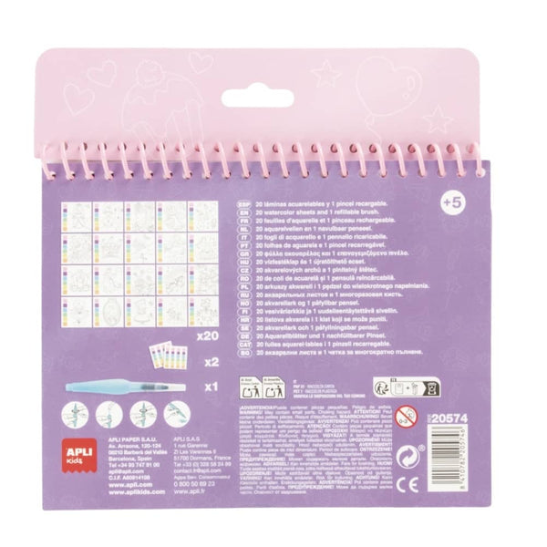 Aquarellmalbuch mit Wasserpinsel