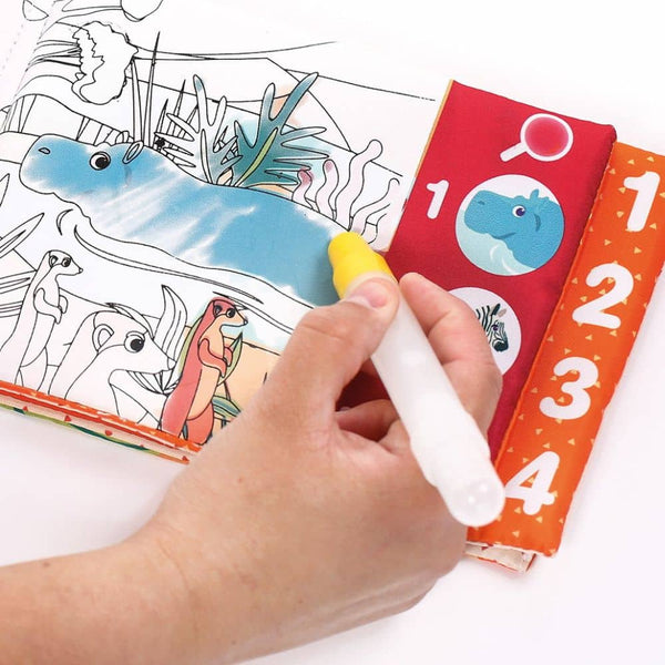 Magisches Lernbuch mit Wasserstift