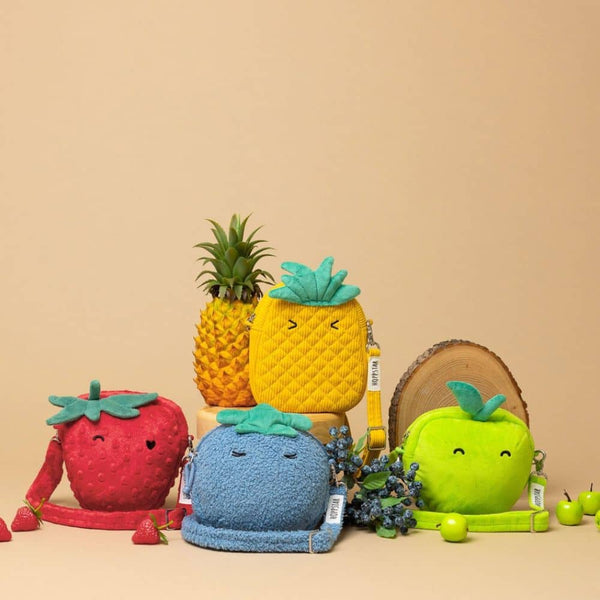 2-in-1-Rucksacktasche für Kameras – Cheeky Fruit Pina Strawbell