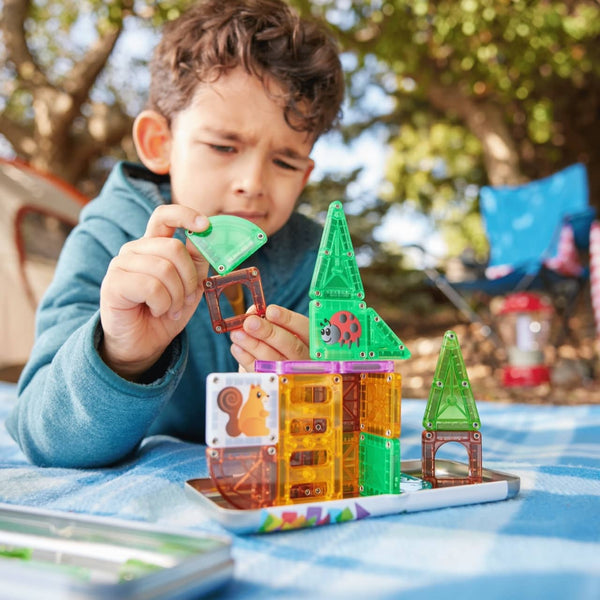 Magnetbausteine – microMAGS Treehouse Travel, 24 Teile