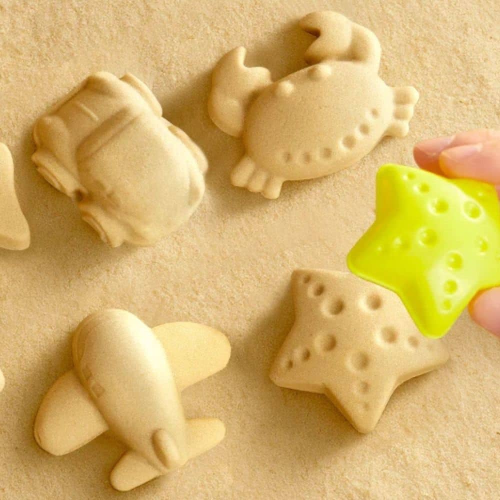 Kinetischer Sand Set aus Bienenwachs - 1 kg inkl. Förmchen & Spielwanne