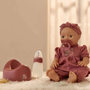 Puppe mit Zubehör – Livia