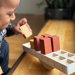 Montessori Balancierspiel - Equilibrium (16 Holzblöcke)