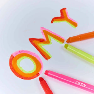 Mit Gelstiften Gelly Flow von OMY gemalter Schriftzug