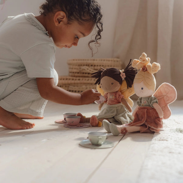 Stoffpuppe Fee Mila – Zauberhafte Kuschelpuppe