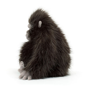 Jellycat Plüsch-Gorilla Gomez 34 cm sitzend mit flauschigem dunklem Fell und grauen Händen