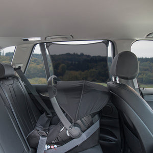 Flexibler Sonnenschutz für das Auto