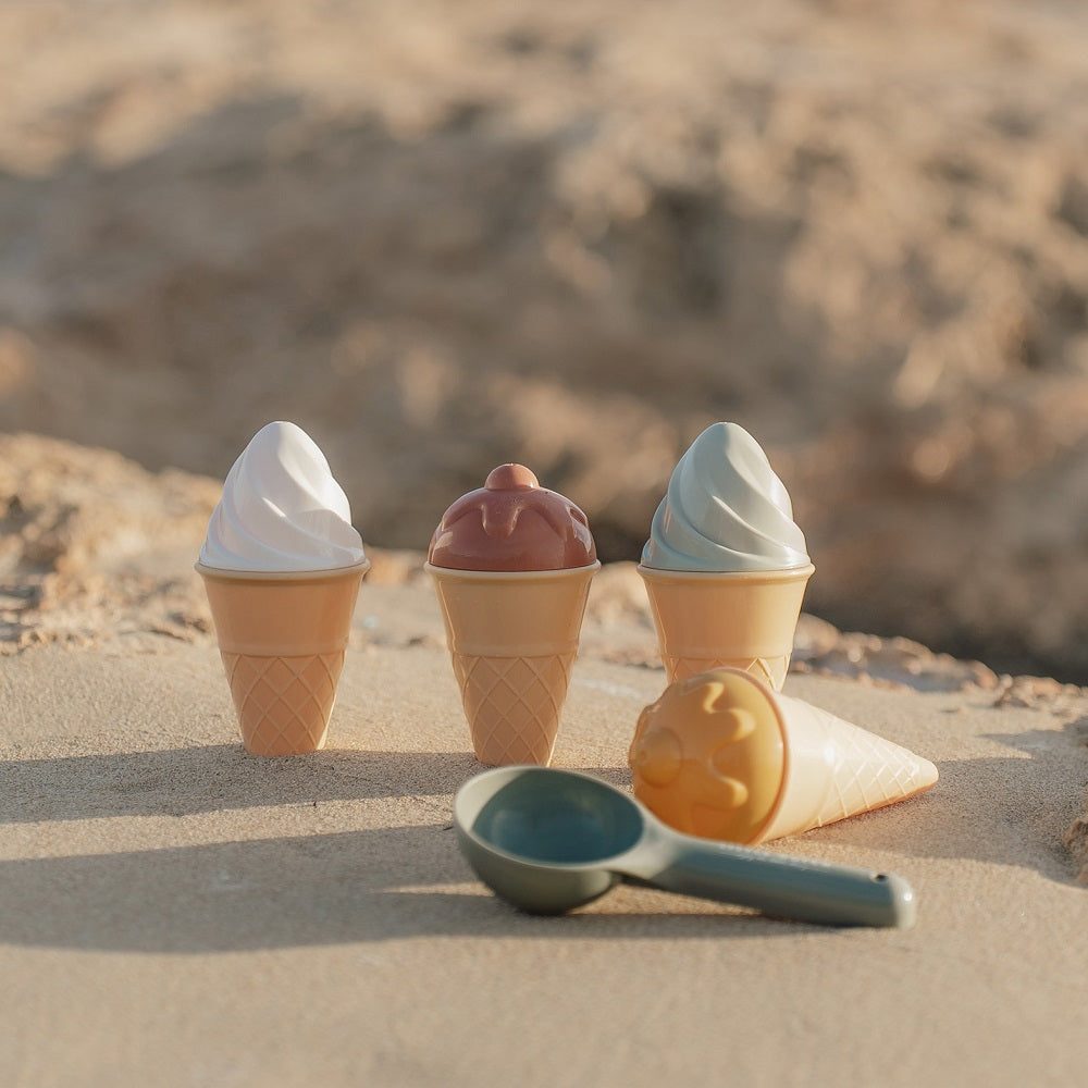 Zestaw plażowy lody Little Dutch - 9 elementów - Tublu.de