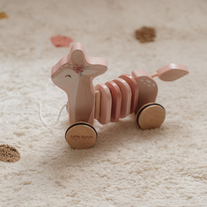 Holz-Reh zum Ziehen – Fairy Garden - Tublu.de