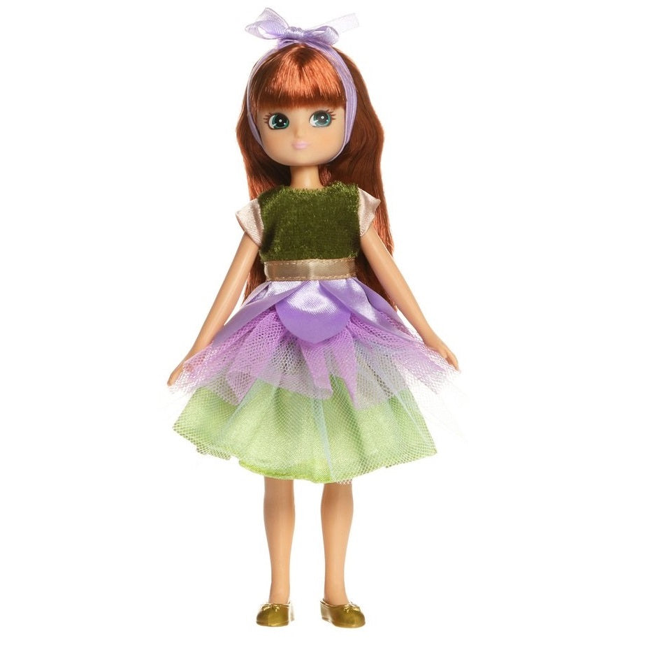 Puppe – Freundin des Waldes