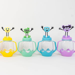 Sensorik-Glas zum Befüllen mit Wasser – grün von Glo Pals mit Figuren und leichtem Griff