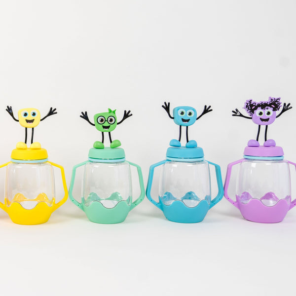 Sensorik-Glas zum Befüllen mit Wasser – grün von Glo Pals mit Figuren und leichtem Griff