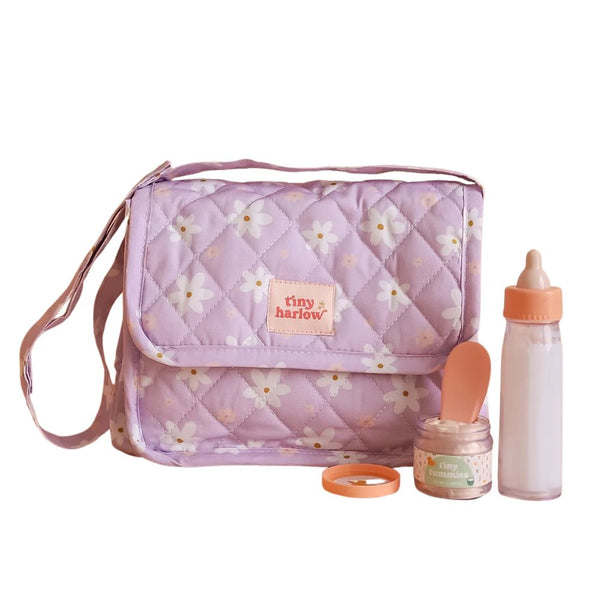 Lila Tasche mit Zubehör für Puppen von Tiny Harlow mit Flasche und Pflegeprodukten